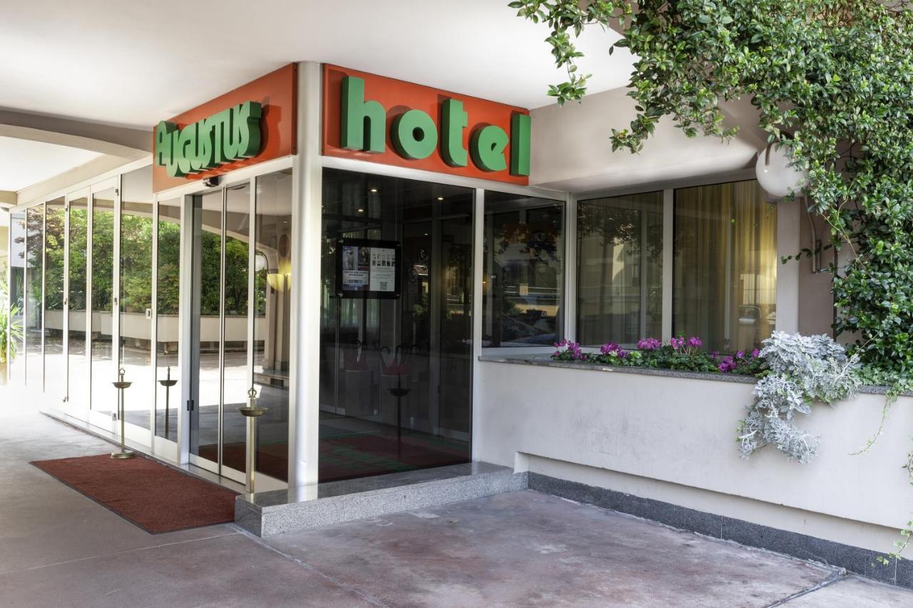 Augustus Hotel Биела Екстериор снимка
